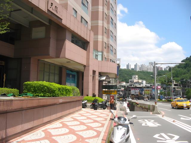 新北大樓法拍-7