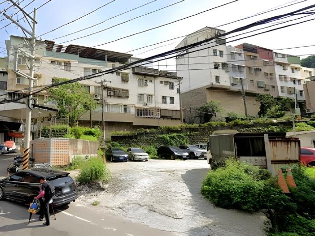 新北汐止透天法拍-8