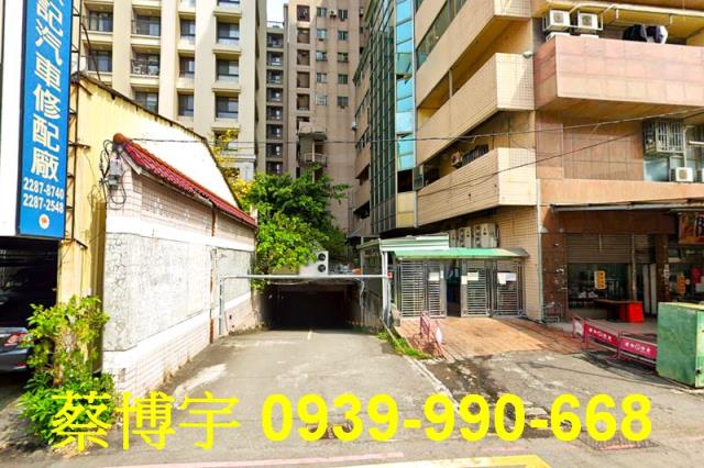 南區學府路興大學府城