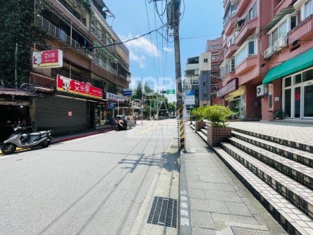 文山區拍賣華廈-8