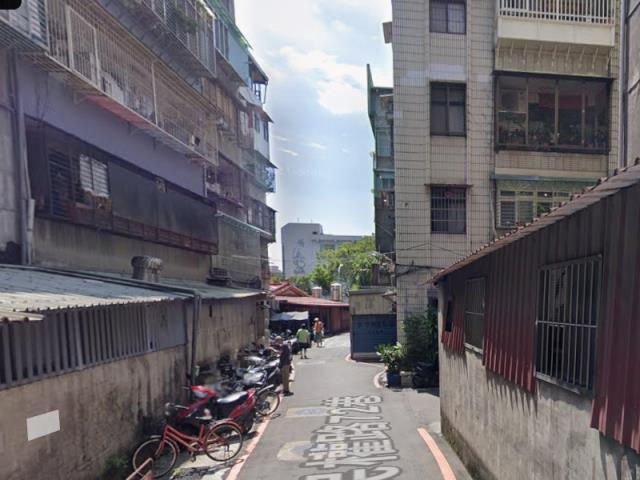 蘆洲公寓法拍-6