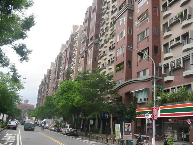 新北板橋大樓法拍-4