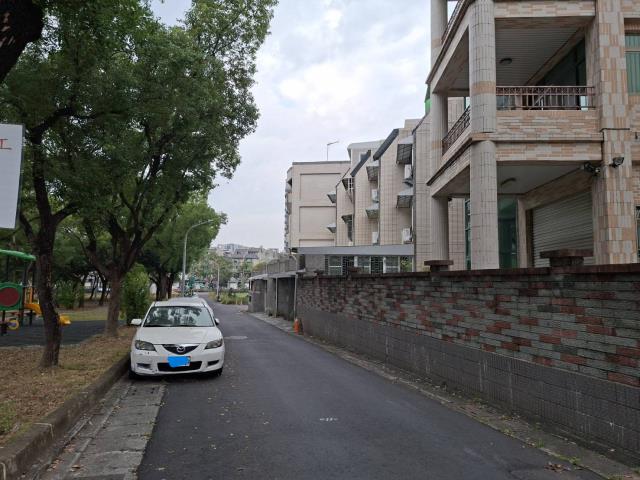 楠梓透天-10