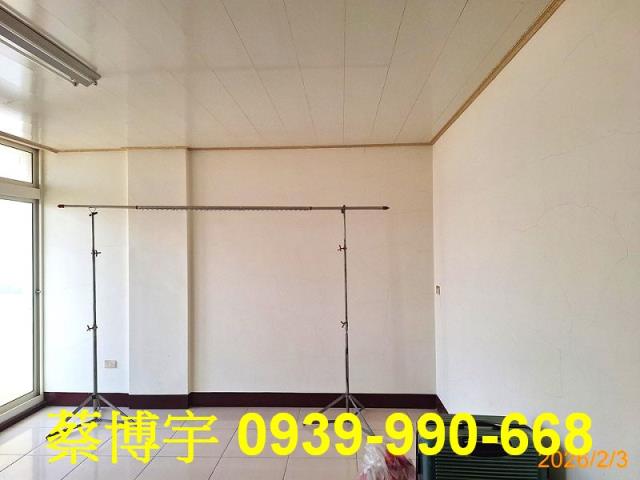 二林法拍屋舊二路透天