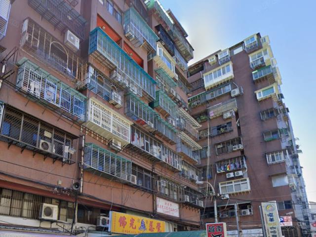 板橋拍賣大樓-4