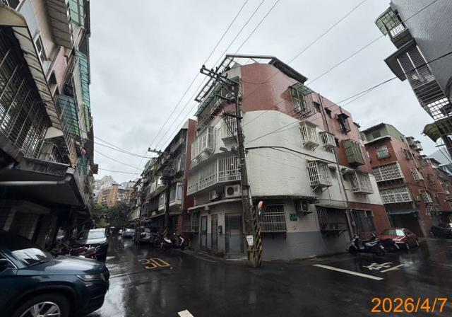 台北南港公寓法拍-11