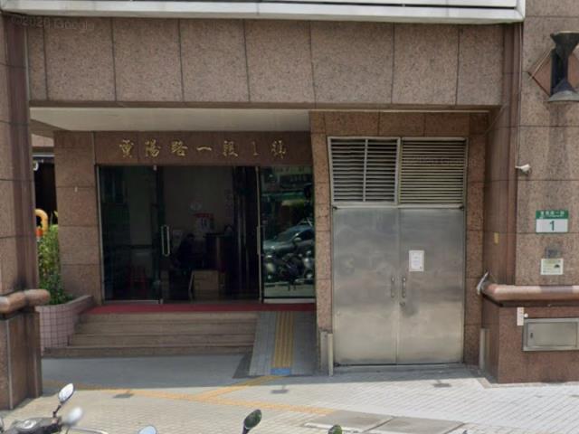 新北三重法拍大樓-4