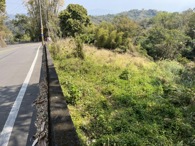 石岡山坡地-1